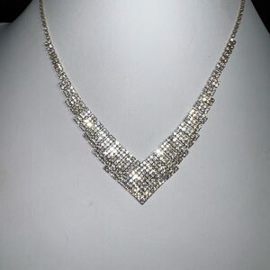 Vintage 80s Prong Set Rhinestone V Necklace (see pics and description)